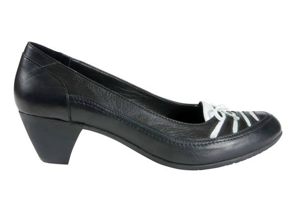 Revivez le charme intemporel avec les chaussures des années 50